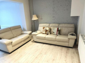 Dagenham - 4 Bedrooms - Garden - Parking
